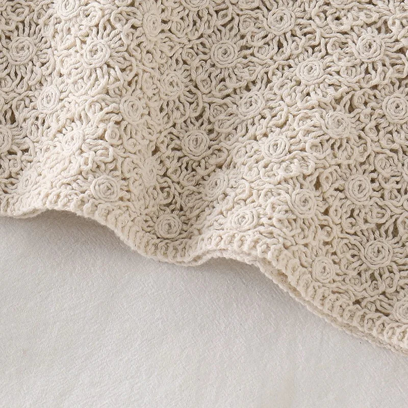 Crochet Cami Crop Top – Boho Summer Lace (Cream) Crochet Cami Crop Top – Boho Summer Lace (Cream) Vests