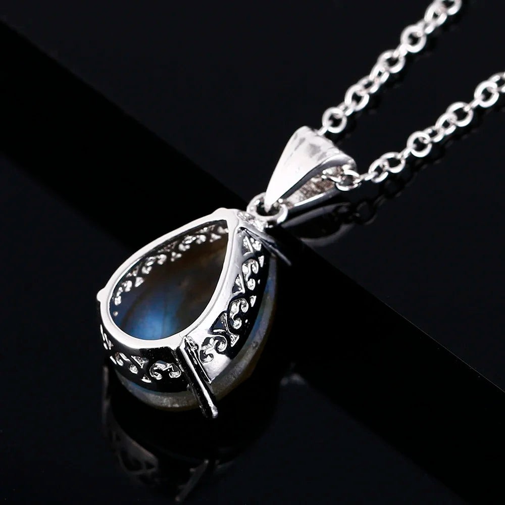 Labradorite Teardrop Pendant Necklace – Natural Stone Silver Magic Labradorite Teardrop Pendant Necklace – Natural Stone Silver Magic Necklace
