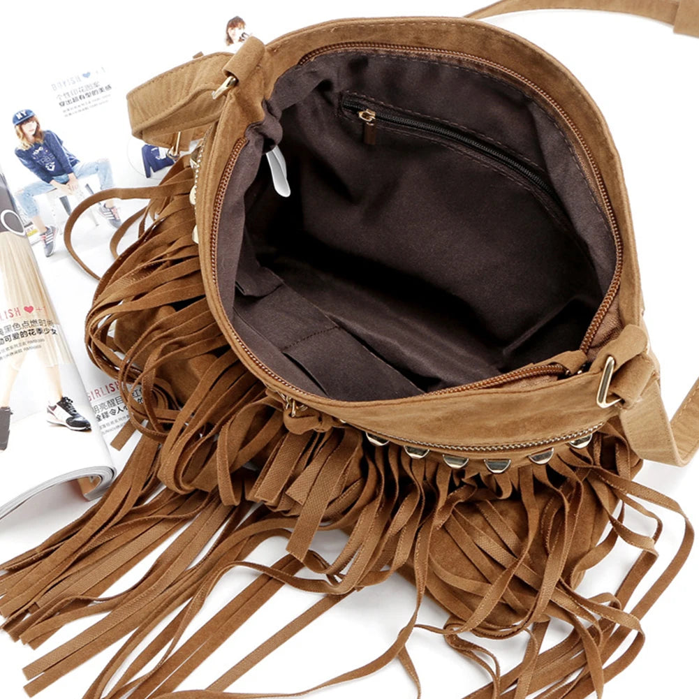 Fringe Design Messenger Bag with Adjustable Strap Everyday Shoulder Bag Trendy Leather Shoulder Bag Tassel for Autumn and Winter